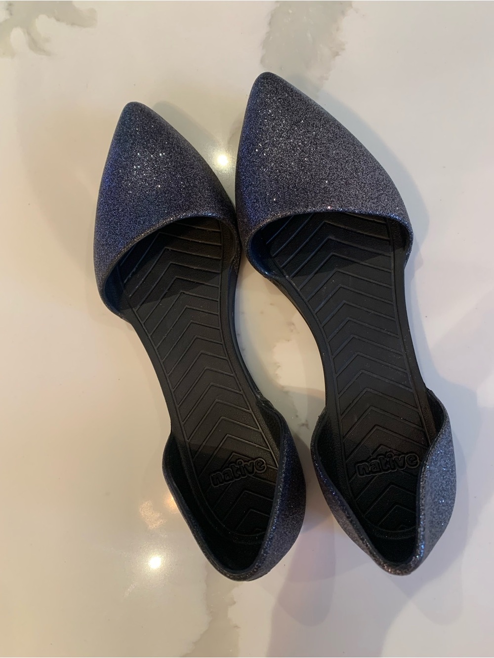 Native Women's Glitter Pointed Audrey Flats - Charcoal / Black - Glitter